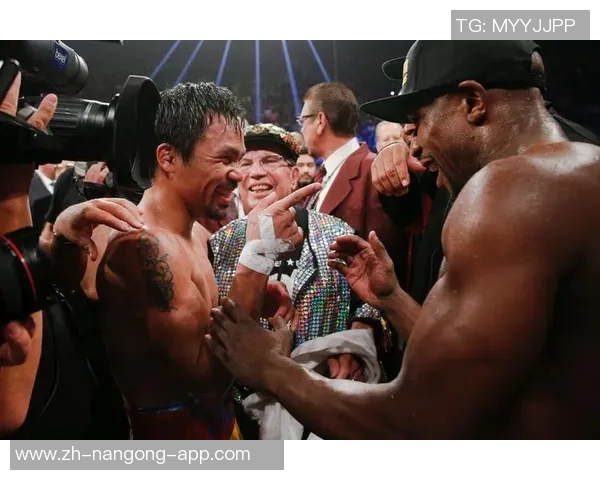 帕奎奥与霍恩精彩对决全程录像回放及赛后分析